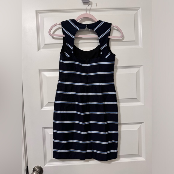 Ann Taylor fitted Dress - Picture 2 of 3